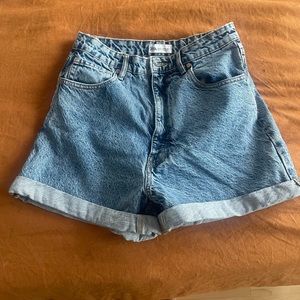 Zara cuffed jean shorts, size 10